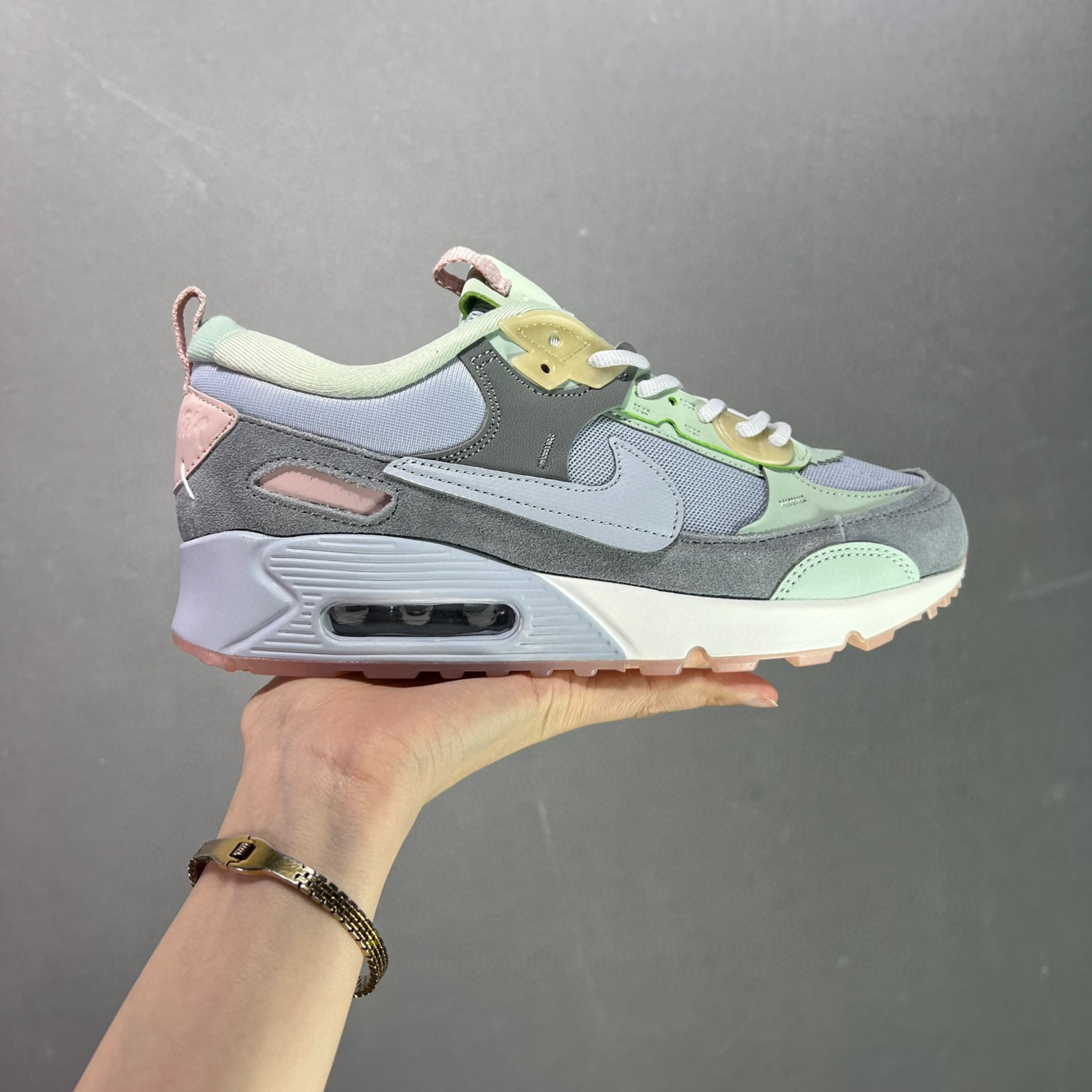 Nike Air Max  90“Futura”圆头舒适 皮革网布减震防滑耐磨 低帮跑步鞋 灰绿