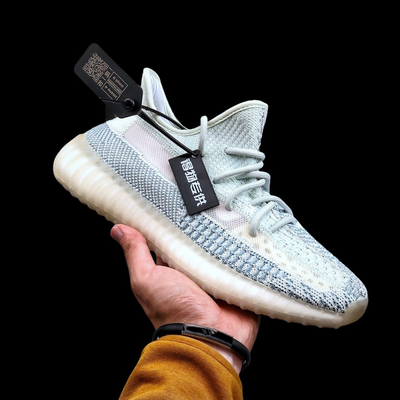 莆田椰子350 阿迪达斯/ Adidas BOOST yeezy 350 V2 &nbsp;椰子350V2系列 “镂空云白新冰蓝2.0”