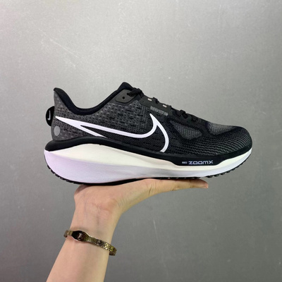 Nike Air Zoom &nbsp;Vomero 17 舒适潮流运动耐磨轻便 低帮 休闲跑步鞋 黑白